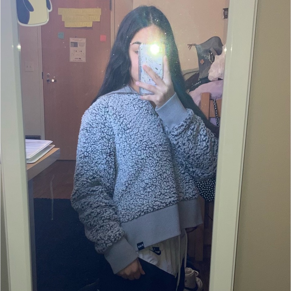 PINK Victoria secret cropped crew neck